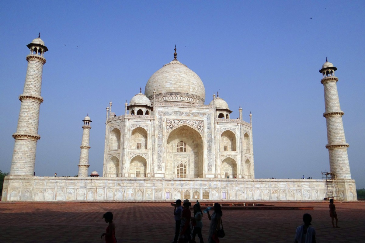 Taj Mahal, monumento construído em mármore, uma rocha metamórfica. É o cartão postal da Índia e um dos Patrimônios Culturais da Humanidade.Fonte: https://pxhere.com/pt/photo/955550